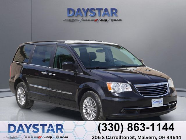 2016 Chrysler Town & Country Touring