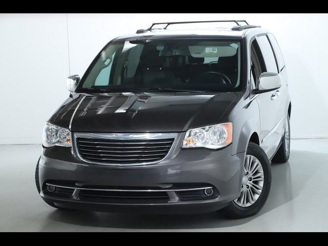 2016 Chrysler Town & Country Touring-L Anniversary Edition