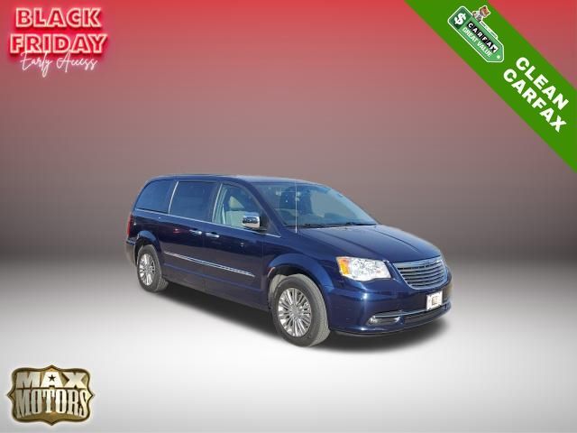 2016 Chrysler Town & Country Touring-L