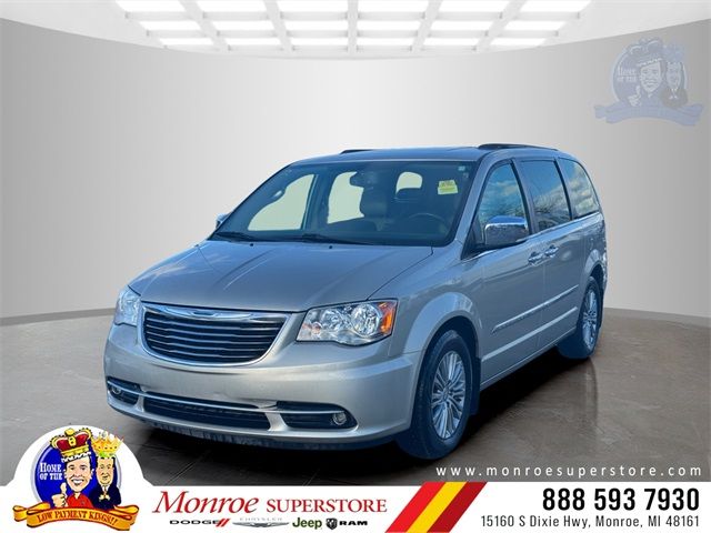 2016 Chrysler Town & Country Touring-L Anniversary Edition