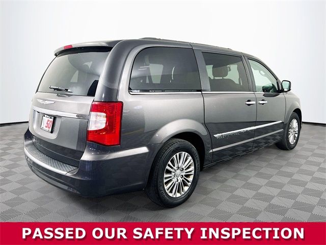 2016 Chrysler Town & Country Touring-L Anniversary Edition