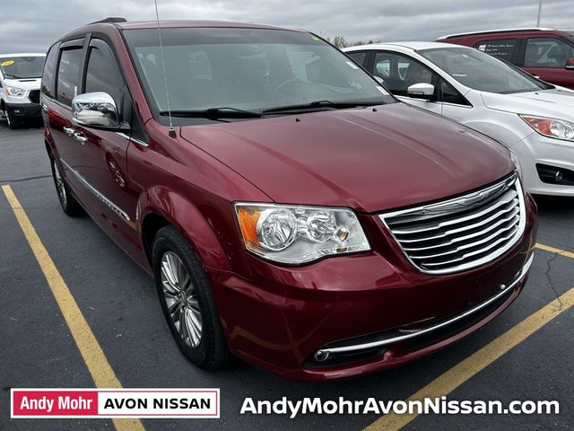 2016 Chrysler Town & Country Touring-L Anniversary Edition