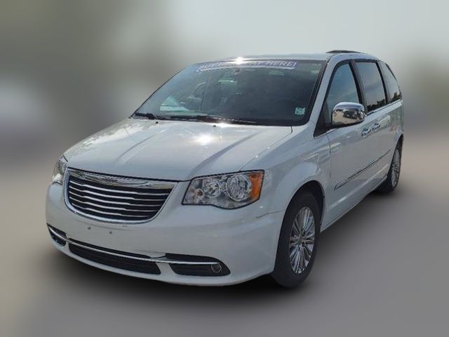 2016 Chrysler Town & Country Touring-L Anniversary Edition