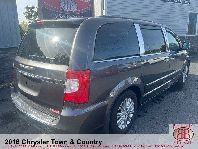 2016 Chrysler Town & Country Touring-L Anniversary Edition