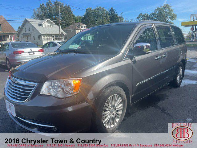 2016 Chrysler Town & Country Touring-L Anniversary Edition