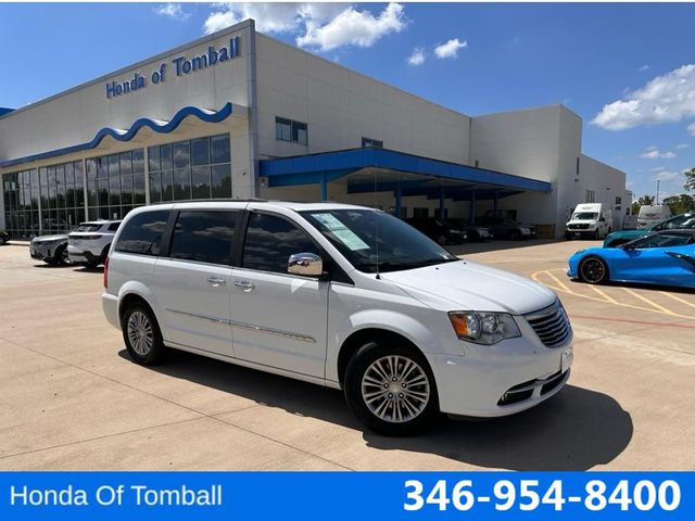 2016 Chrysler Town & Country Touring-L Anniversary Edition