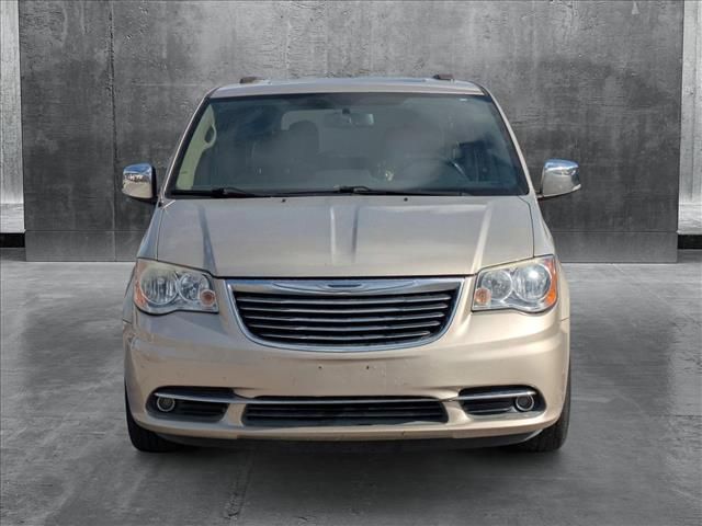 2016 Chrysler Town & Country Touring-L Anniversary Edition