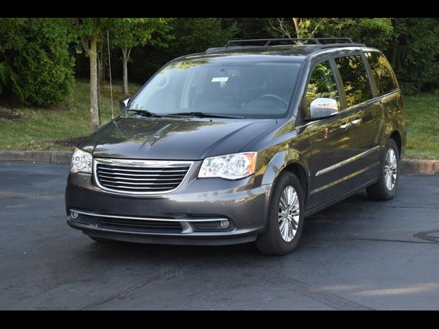 2016 Chrysler Town & Country Touring-L Anniversary Edition