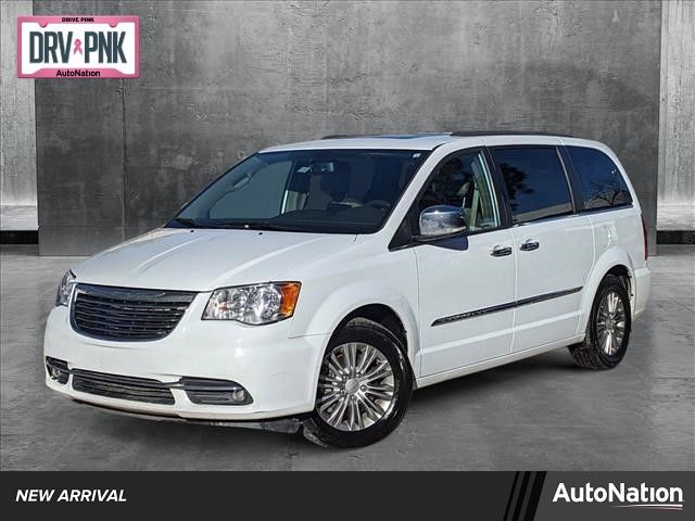 2016 Chrysler Town & Country Touring-L Anniversary Edition