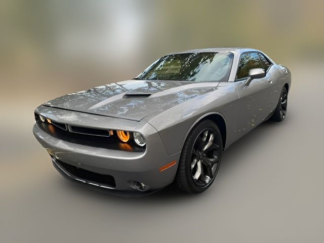 2016 Dodge Challenger SXT Plus