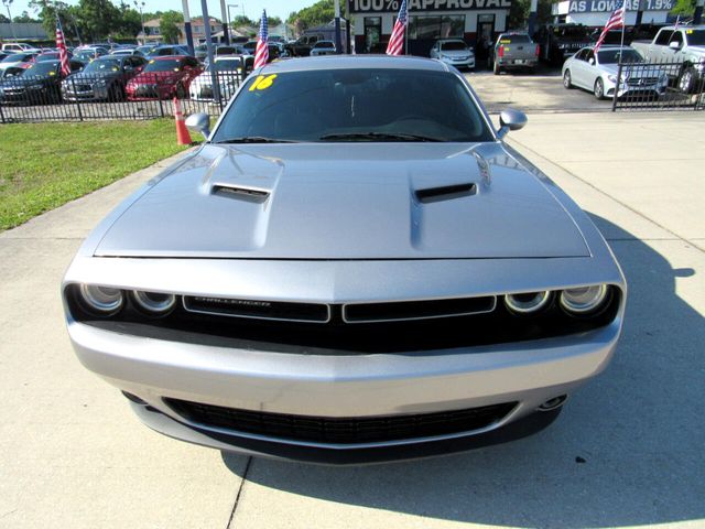 2016 Dodge Challenger SXT