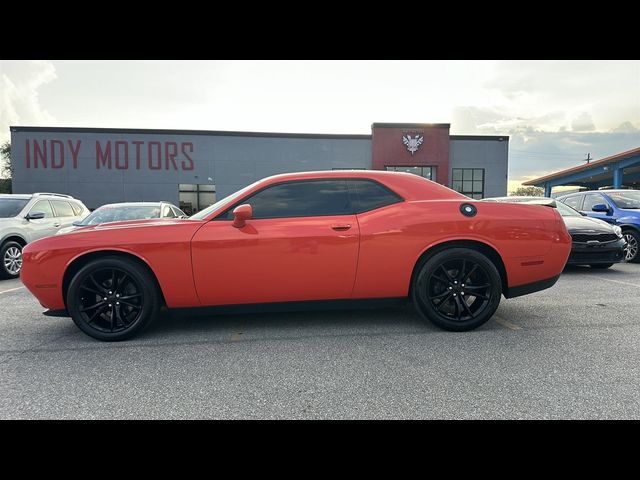 2016 Dodge Challenger SXT Plus