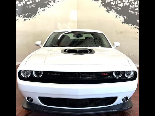 2016 Dodge Challenger 392 Hemi Scat Pack Shaker