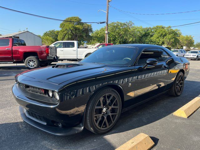 2016 Dodge Challenger 392 Hemi Scat Pack Shaker