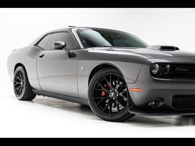 2016 Dodge Challenger 392 Hemi Scat Pack Shaker