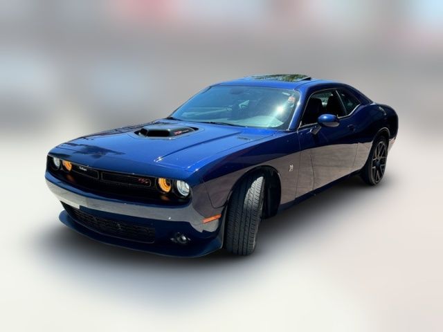 2016 Dodge Challenger 392 Hemi Scat Pack Shaker