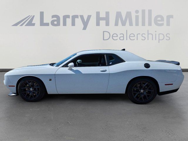 2016 Dodge Challenger 392 Hemi Scat Pack Shaker