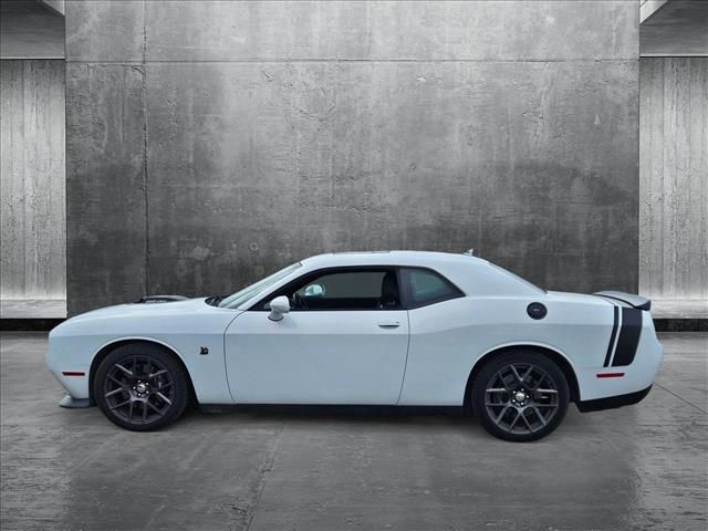 2016 Dodge Challenger 392 Hemi Scat Pack Shaker