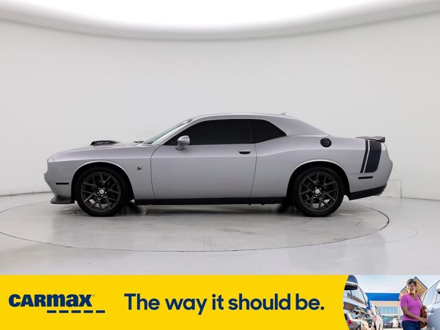 2016 Dodge Challenger 392 Hemi Scat Pack Shaker