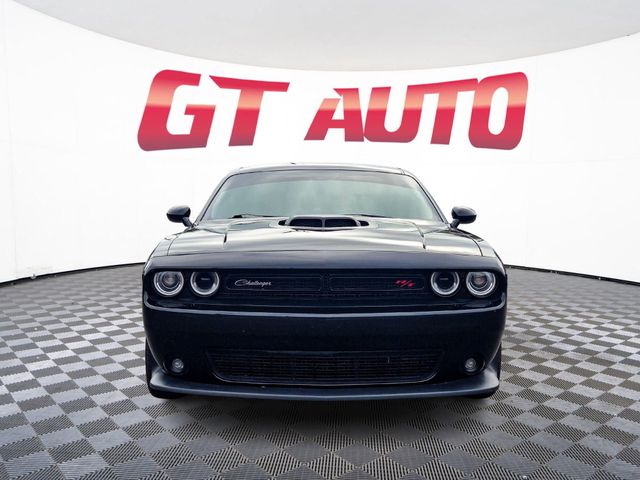 2016 Dodge Challenger 392 Hemi Scat Pack Shaker