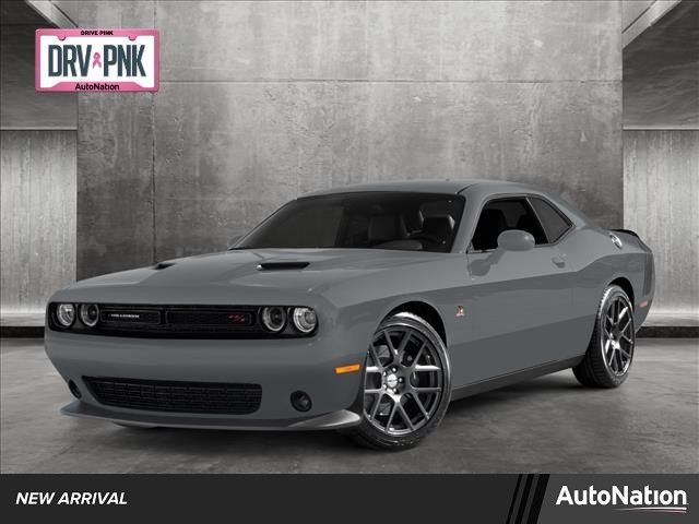 2016 Dodge Challenger 392 Hemi Scat Pack Shaker