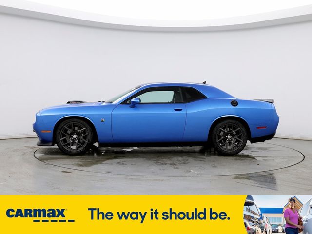 2016 Dodge Challenger 392 Hemi Scat Pack Shaker