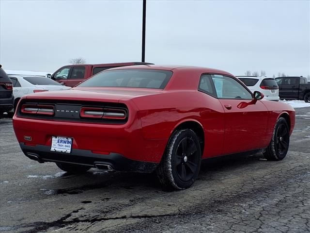 2016 Dodge Challenger SXT