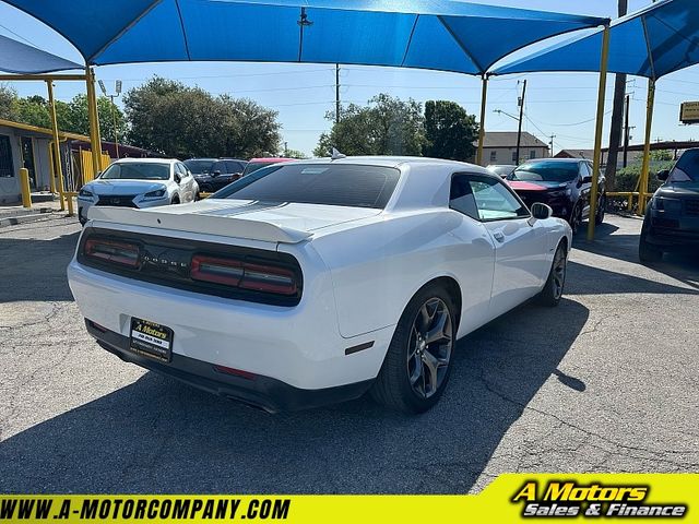 2016 Dodge Challenger R/T Plus