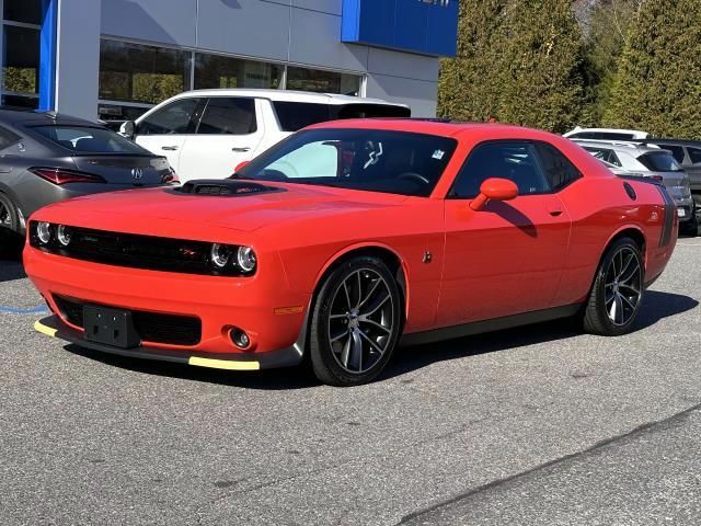 2016 Dodge Challenger 392 Hemi Scat Pack Shaker