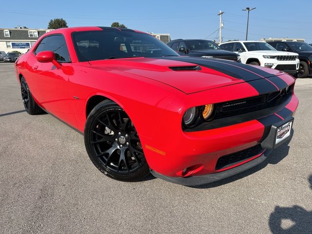 2016 Dodge Challenger R/T Plus