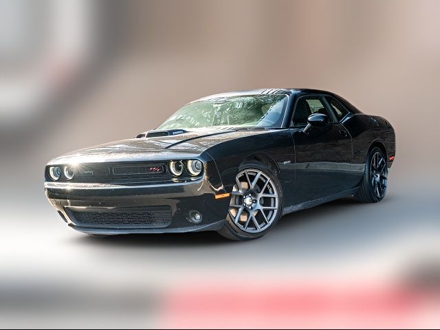 2016 Dodge Challenger R/T Shaker