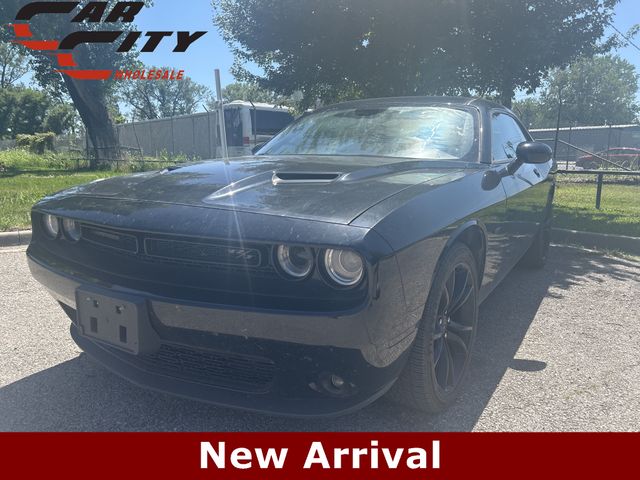 2016 Dodge Challenger R/T Plus