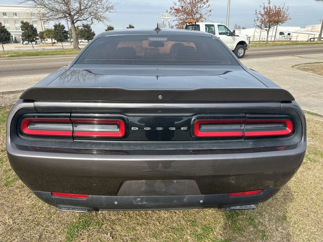 2016 Dodge Challenger R/T Plus