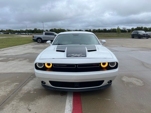 2016 Dodge Challenger R/T Plus