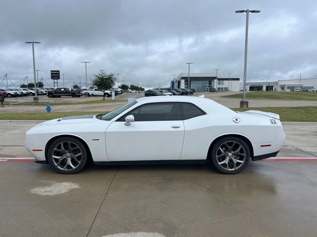 2016 Dodge Challenger R/T Plus