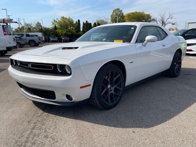 2016 Dodge Challenger R/T Plus