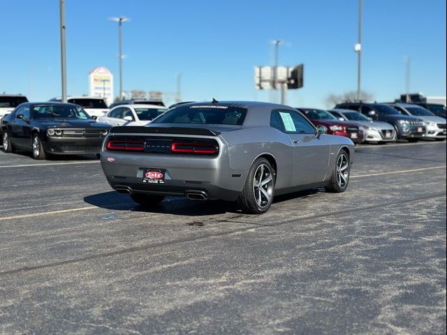 2016 Dodge Challenger R/T Shaker