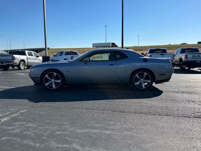 2016 Dodge Challenger R/T Shaker