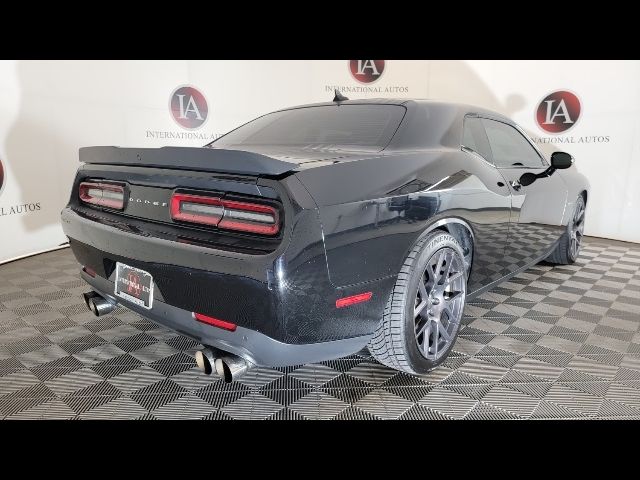 2016 Dodge Challenger R/T Plus Shaker