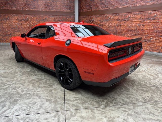 2016 Dodge Challenger R/T Plus