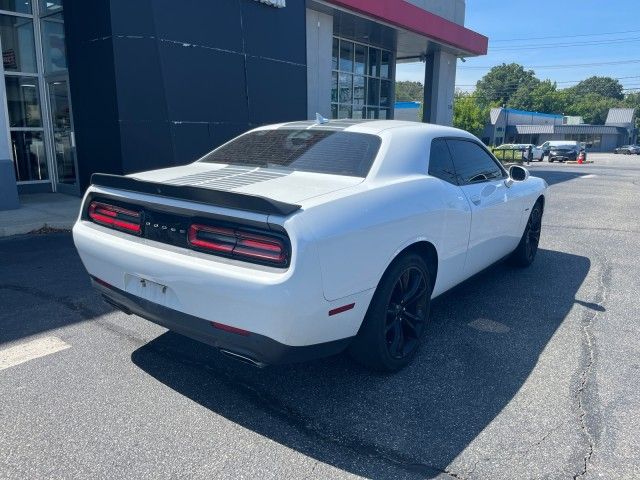 2016 Dodge Challenger R/T Plus