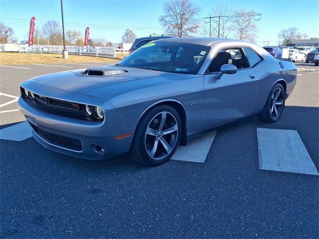 2016 Dodge Challenger R/T Shaker