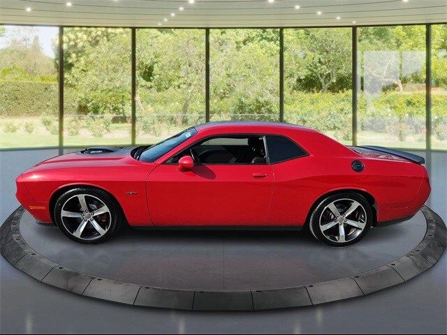 2016 Dodge Challenger R/T Shaker