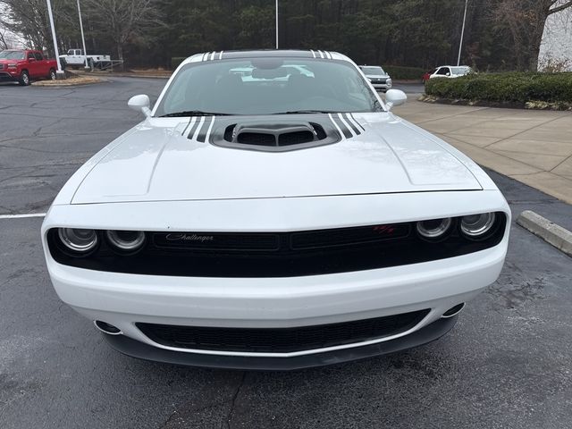 2016 Dodge Challenger R/T Shaker