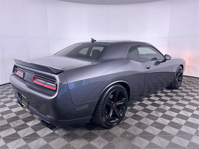 2016 Dodge Challenger R/T Plus Shaker