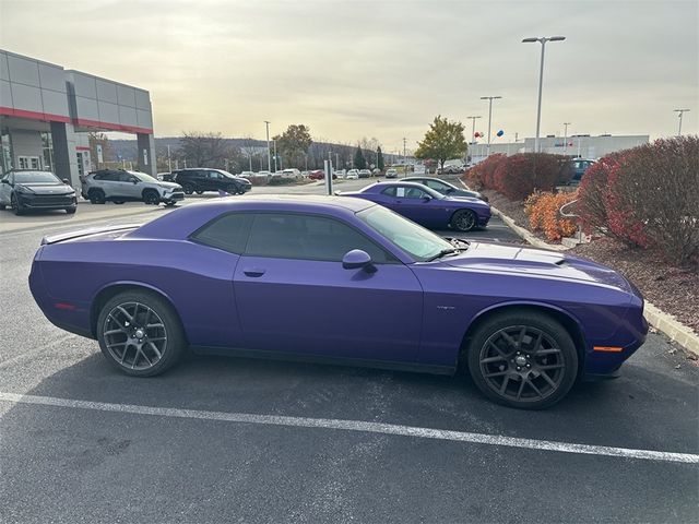 2016 Dodge Challenger R/T Plus