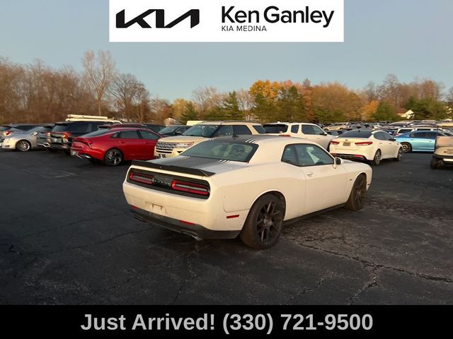 2016 Dodge Challenger R/T Plus Shaker