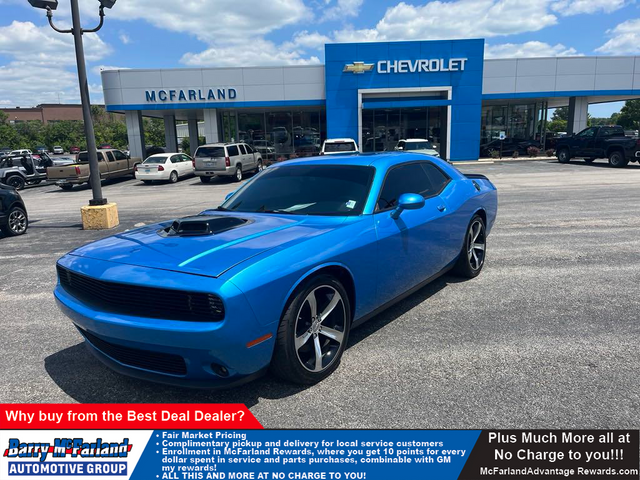 2016 Dodge Challenger R/T Shaker