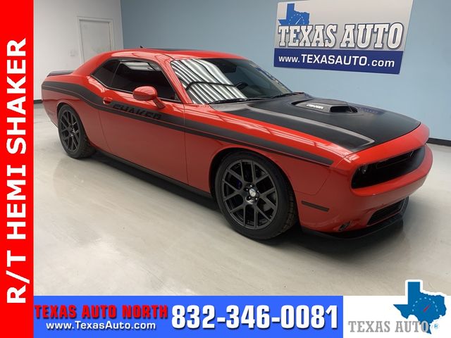 2016 Dodge Challenger R/T Shaker