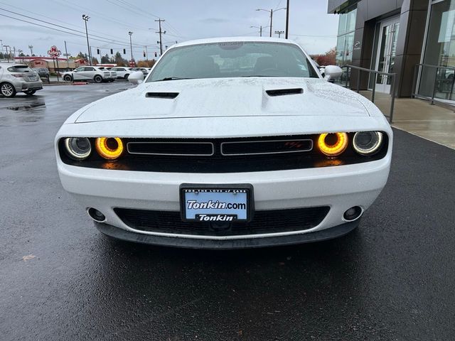 2016 Dodge Challenger R/T Plus